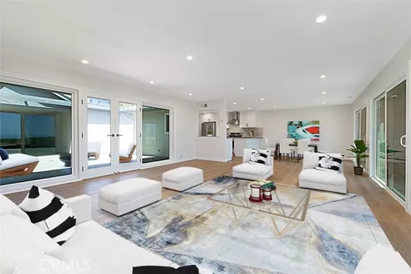 San Clemente, CA 92673,4021 Via Manzana