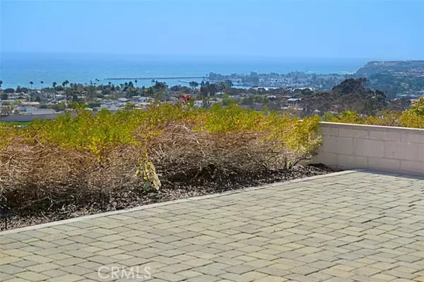 San Clemente, CA 92673,4021 Via Manzana