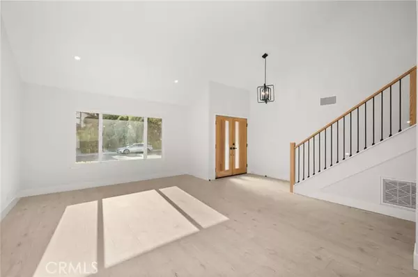 Mission Viejo, CA 92692,24362 Via Santa Clara
