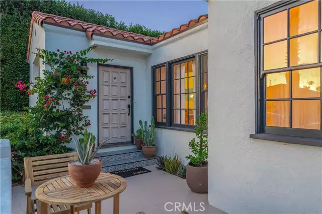 Long Beach, CA 90804,824 Roswell Avenue