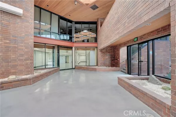 Newport Beach, CA 92660,6 Upper Newport