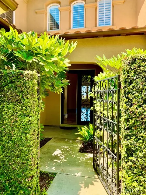 San Clemente, CA 92673,24 Calle Pacifica