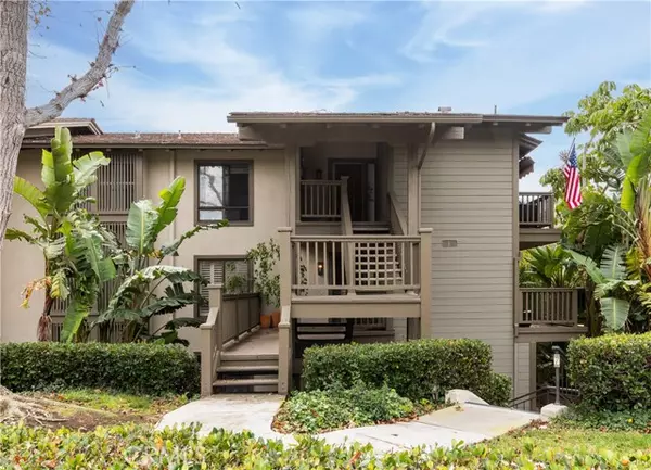 Irvine, CA 92612,9 Flores #26