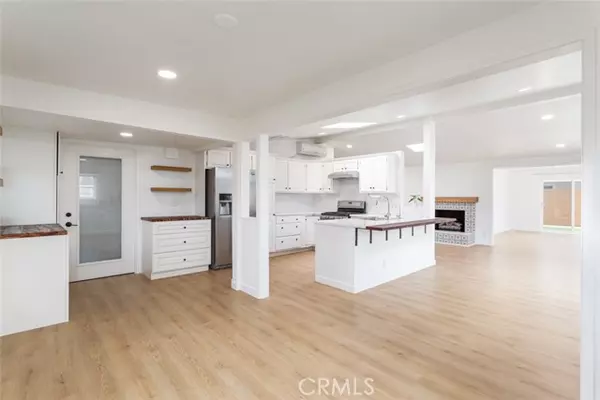 Costa Mesa, CA 92627,1997 Orange Avenue
