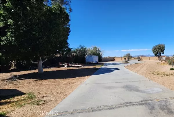 Blythe, CA 92225,690 Riviera Drive