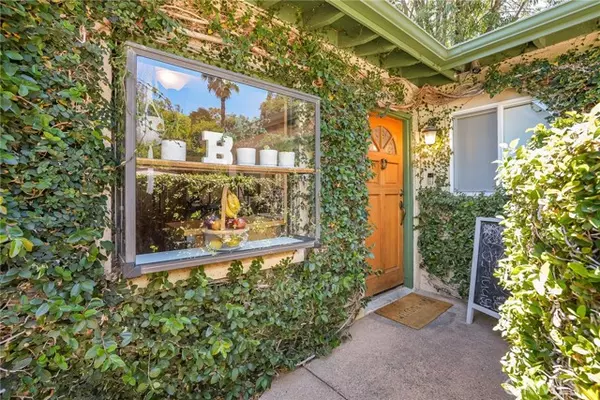 Woodland Hills (los Angeles), CA 91364,22232 Buena Ventura St