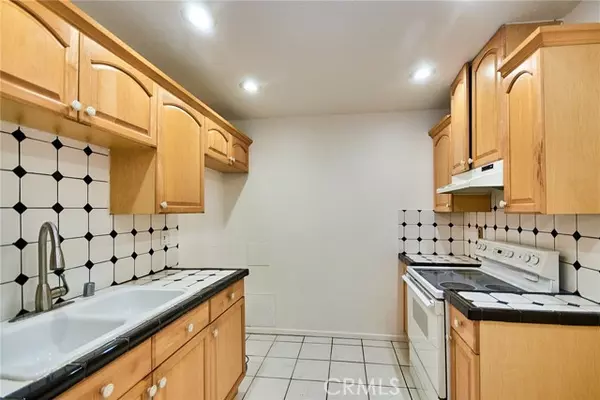 Placentia, CA 92870,212 S Kraemer Boulevard #1205