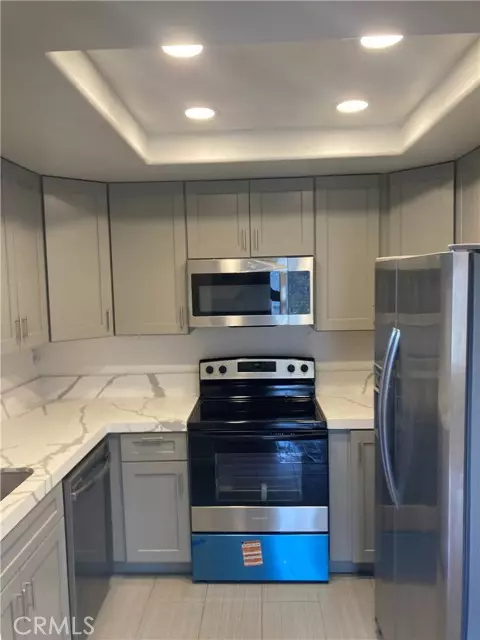 Mission Viejo, CA 92691,27657 Aquamarine #157