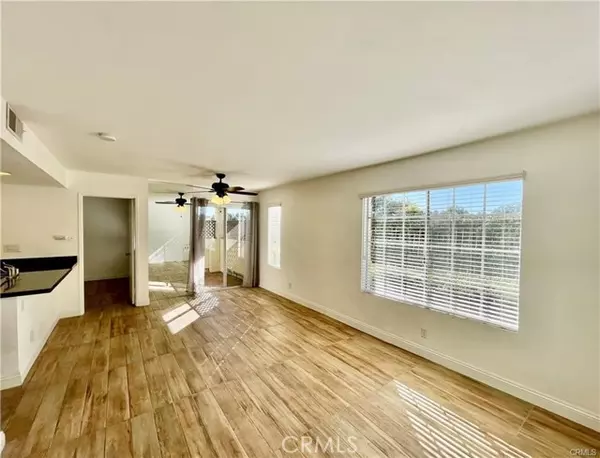 Mission Viejo, CA 92691,26196 Sanz #A