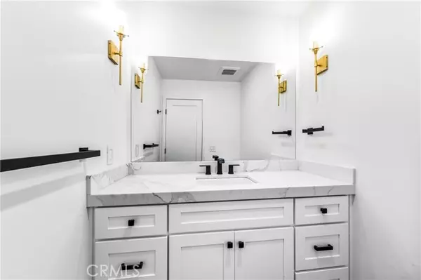 Huntington Beach, CA 92648,19315 Brooktrail Lane