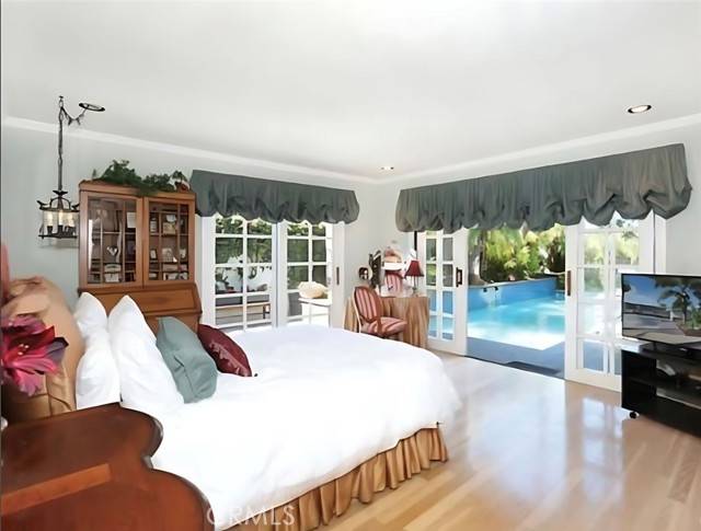 Costa Mesa, CA 92627,233 E 21st Street
