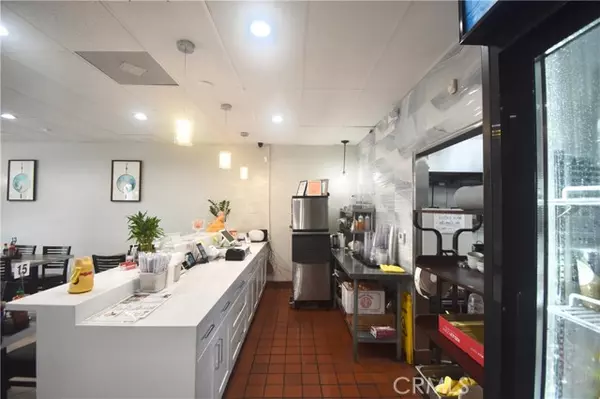 Fountain Valley, CA 92708,10585 Slater Avenue