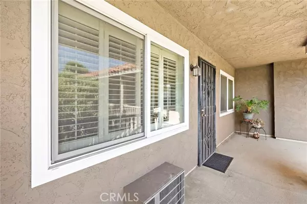 Orange, CA 92868,611 S La Veta Park Circle #CI229
