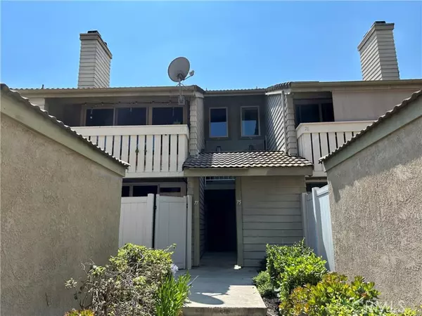 Pomona, CA 91766,75 Town And Country Road