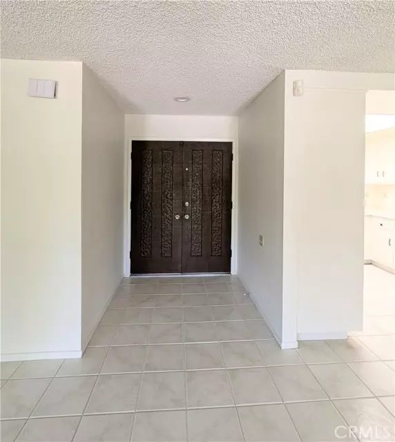 Laguna Woods, CA 92637,2370 Via Mariposa #3D