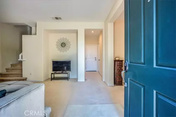 Anaheim, CA 92801,125 S Heartwood Way