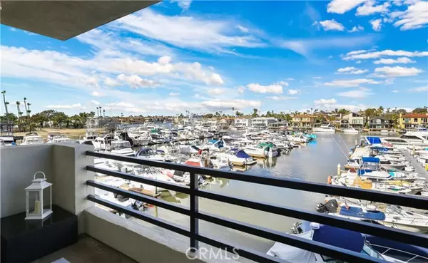 Huntington Beach, CA 92649,4165 Warner Avenue #202