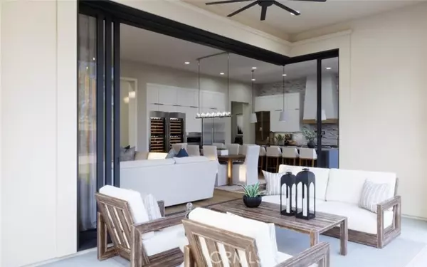 Irvine, CA 92602,536 FIELDHOUSE