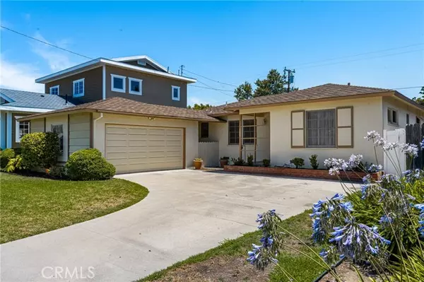 Orange, CA 92867,1124 E Lomita Avenue