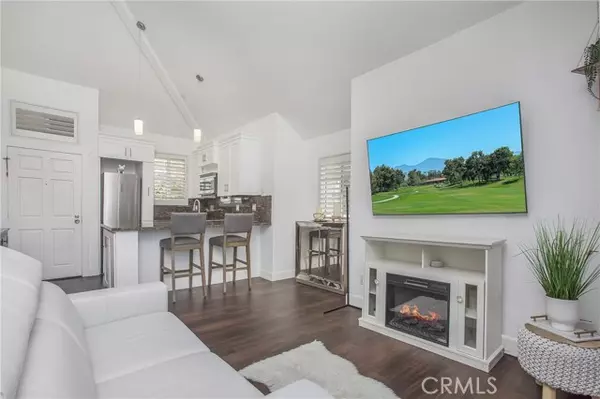 20341 Bluffside Cir #C301, Huntington Beach, CA 92646