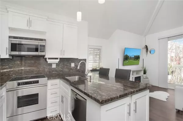 Huntington Beach, CA 92646,20341 Bluffside Cir #C301