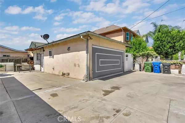 Los Angeles, CA 90011,2301 Wall Street