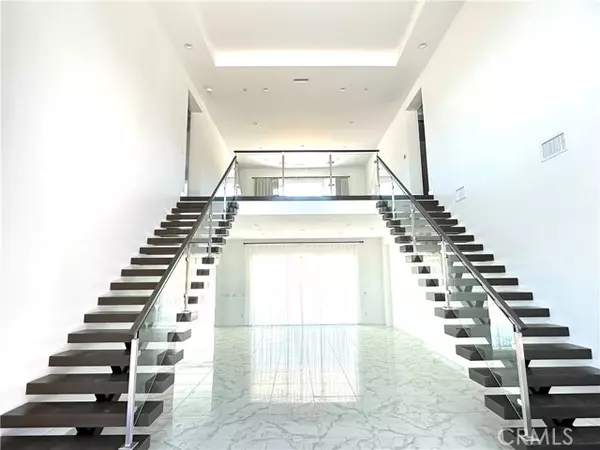 Chatsworth (los Angeles), CA 91311,20425 Edgewood