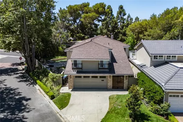 Newport Beach, CA 92660,1 Rue Biarritz