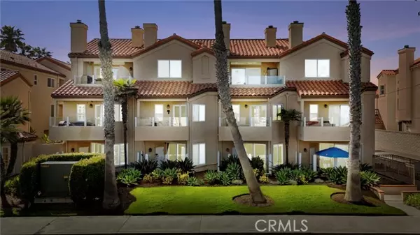 2000 Pacific Coast #102, Huntington Beach, CA 92648