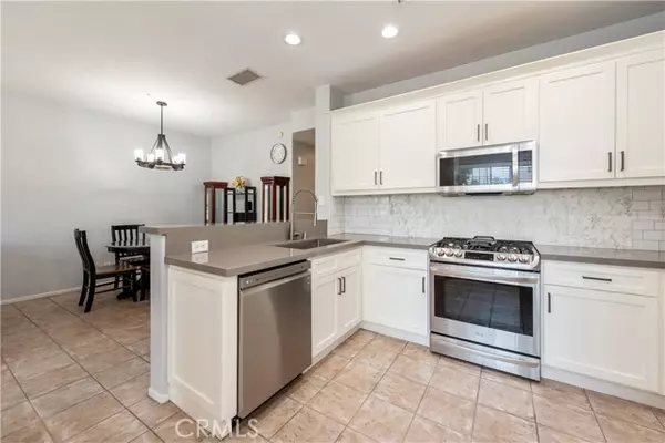 Rancho Santa Margarita, CA 92688,98 Via Barcelona