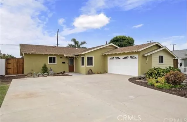 5082 Linda Circle, Huntington Beach, CA 92649