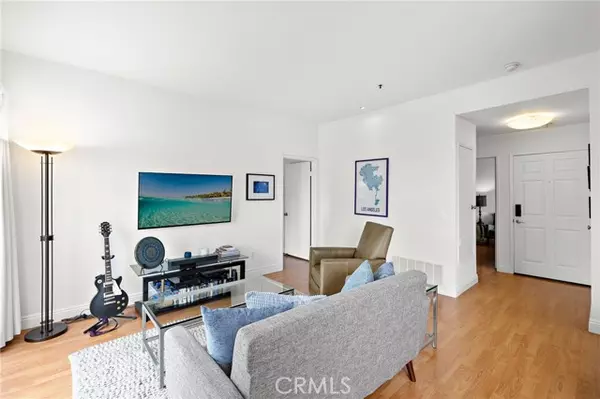 Huntington Beach, CA 92647,17641 Sergio Circle #203