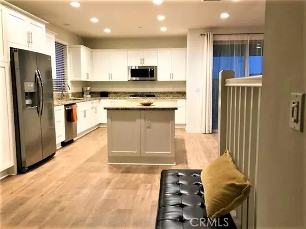 Lake Forest (el Toro), CA 92630,67 Eclipse