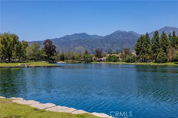Rancho Santa Margarita, CA 92688,225 Montana Del Lago Drive