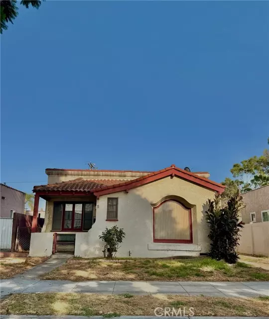 6764 Lemon Avenue, Long Beach, CA 90805