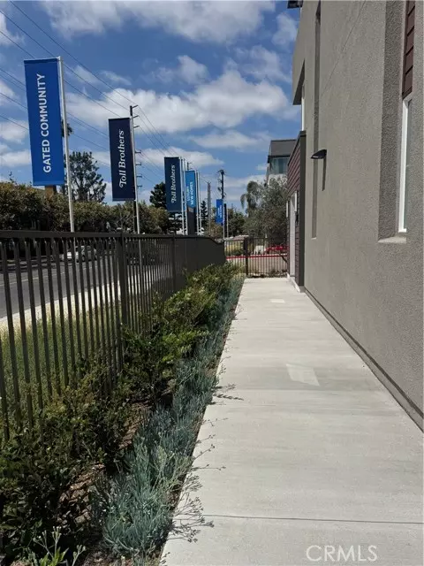 Santa Ana, CA 92705,707 S Lyon Street