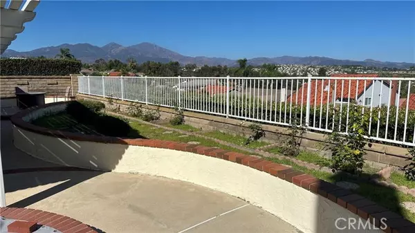 Mission Viejo, CA 92691,22622 Sacedon