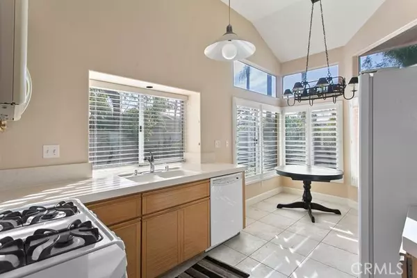 Laguna Niguel, CA 92677,27 Genoa