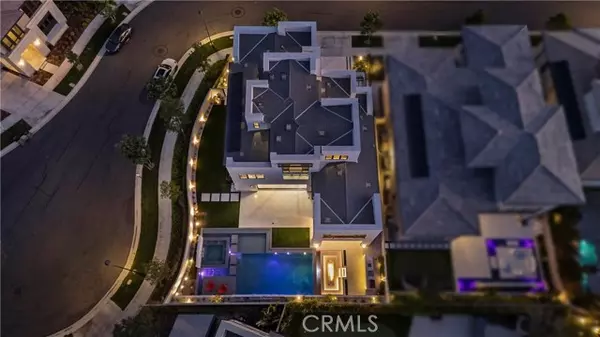 Irvine, CA 92618,55 Hartman