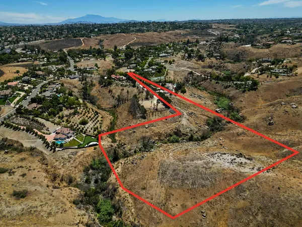 Riverside, CA 92506,6743 Canyon Hill Drive