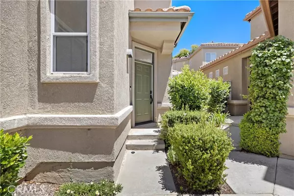Rancho Santa Margarita, CA 92688,90 CALLE DE FELICIDAD