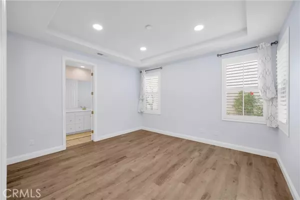 Irvine, CA 92618,110 Desert Bloom