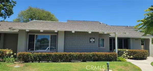 8777 Tulare Drive #409B, Huntington Beach, CA 92646