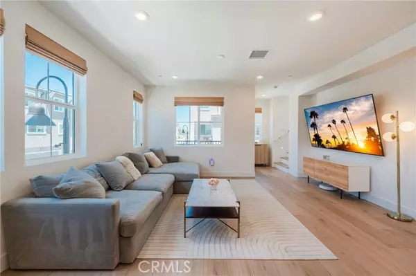 11751 Florence Avenue #1, Santa Fe Springs, CA 90670