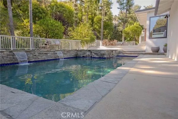 Los Angeles, CA 90049,3479 Mandeville Canyon Road