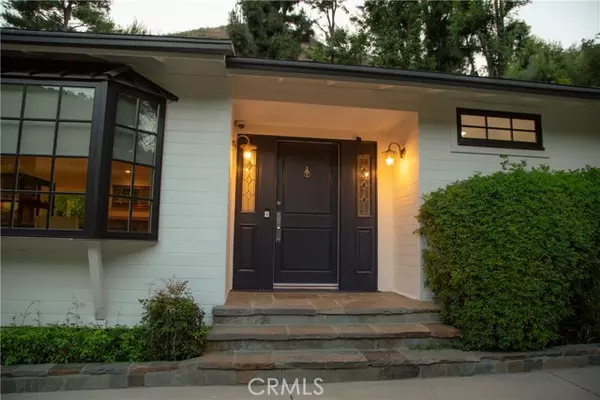 Los Angeles, CA 90049,3479 Mandeville Canyon Road