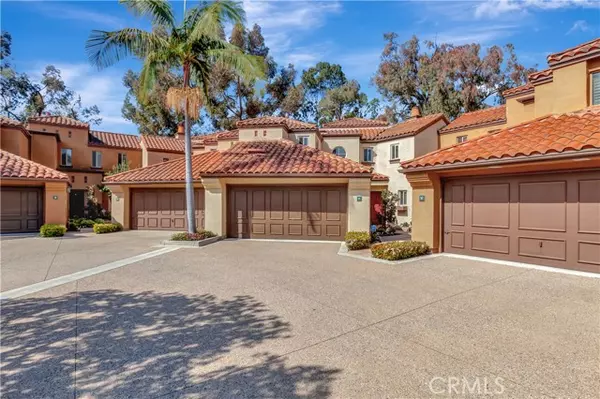 Newport Beach, CA 92660,515 Bay Hill Drive