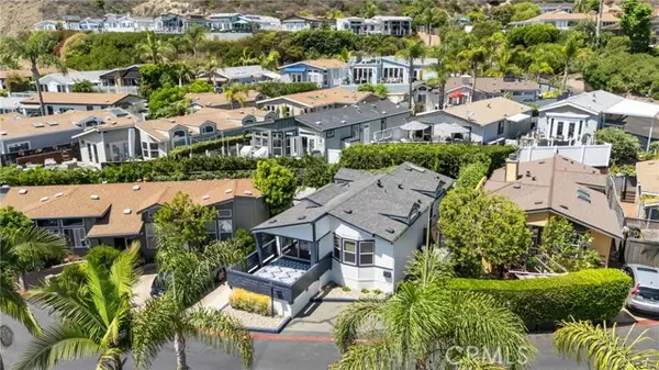 Laguna Beach, CA 92651,30802 Coast #D16