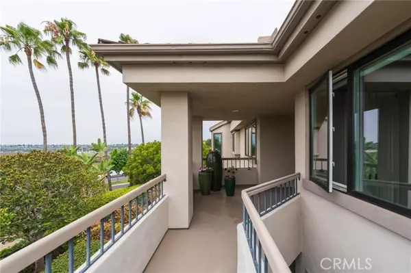 Newport Beach, CA 92660,106 Ocean Vista