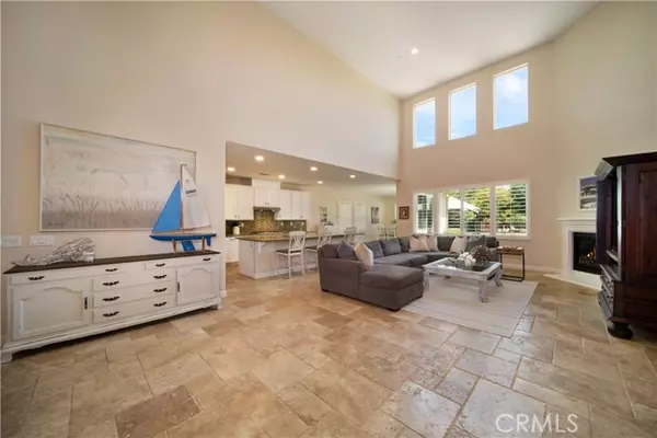 Oceanside, CA 92057,5572 Thoroughbred Street